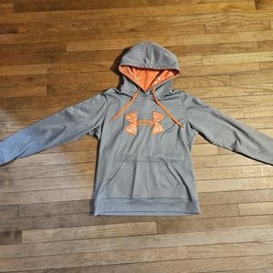 Under Armour Hoodie